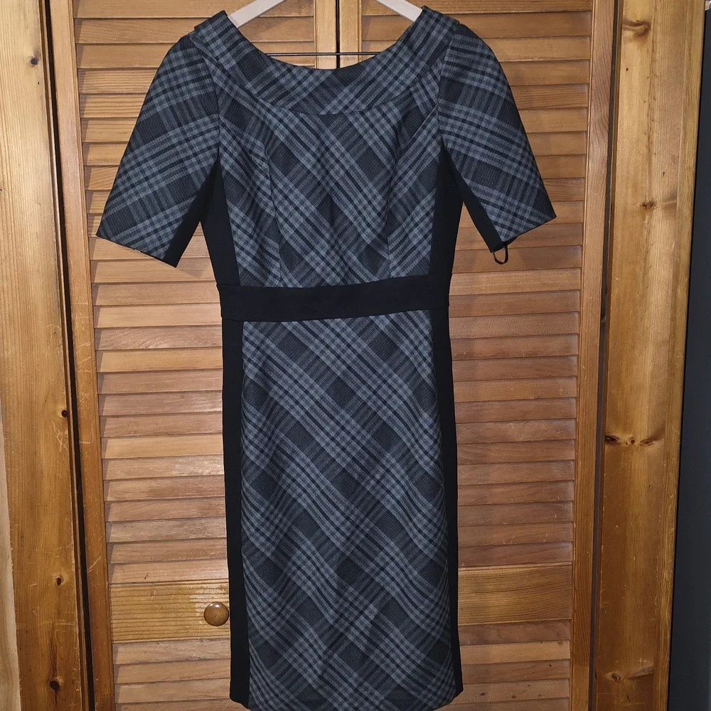 White House Black Market Plaid Sheath Dress Size 0 - Picture 3 of 9